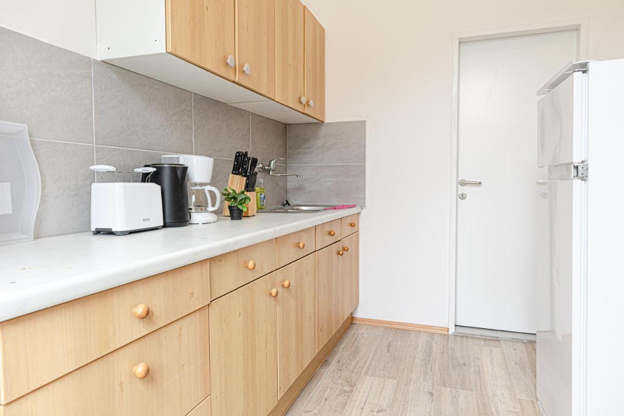 Pleasing 2Br Apt. Akh-Perfect For Groups Wina Bagian luar foto