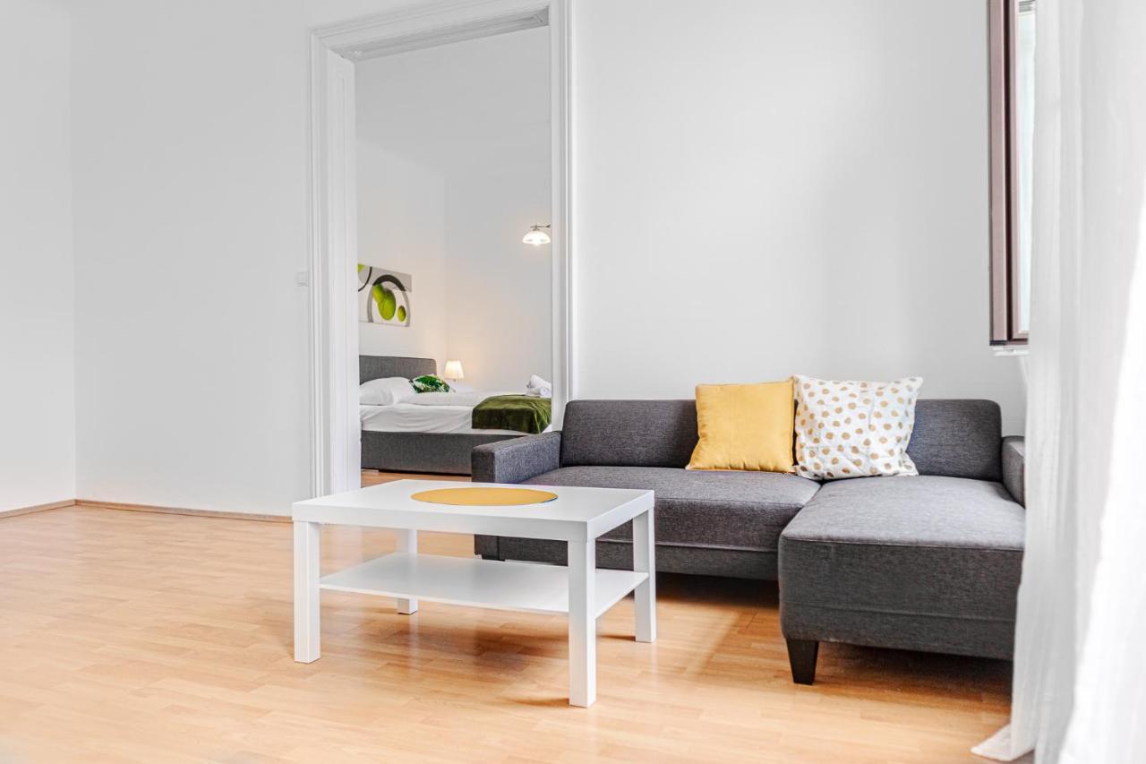 Pleasing 2Br Apt. Akh-Perfect For Groups Wina Bagian luar foto